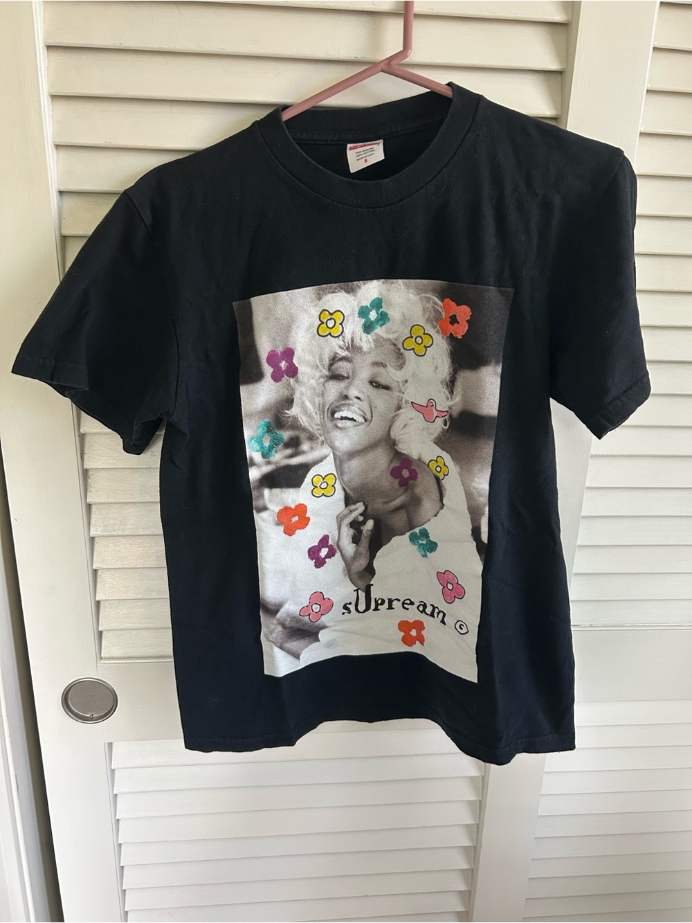 supreme graffic tee